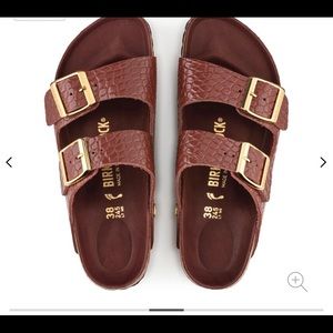 Birkenstock croc embossed Sandals